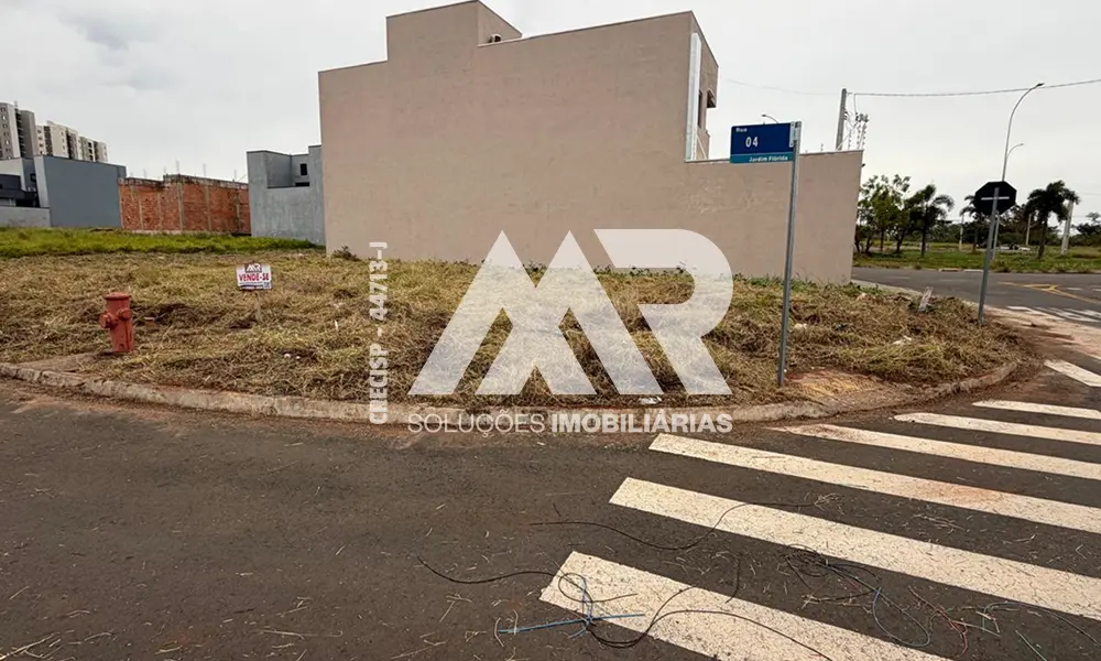 Lote de Esquina 03
